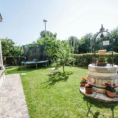 Cvitan 1. Floor Пореч