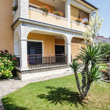 Cvitan 1. Floor Porec