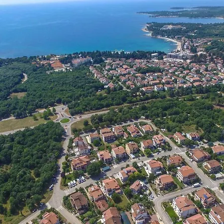 Апартаменти Cvitan 1. Floor